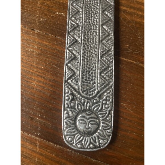 Vintage Metal Stick Incense Holder Home Decor Incense Stick Burner Windrose - Picture 5 of 8